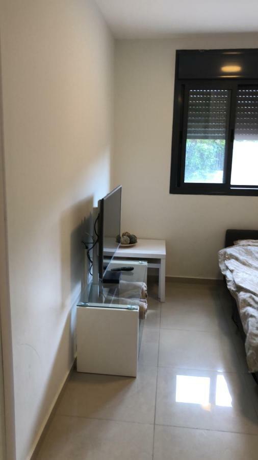 29 Efraim Street Apartment Модиин Экстерьер фото